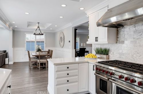 1336 1st St, Manhattan Beach CA  90266-6902 exterior