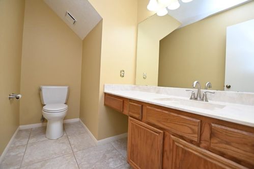 2507 Foxden Dr, Pearland TX  77584-8623 exterior