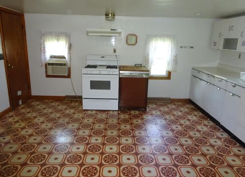 205 Lambert St, Bass Lake, IN 46534-1058