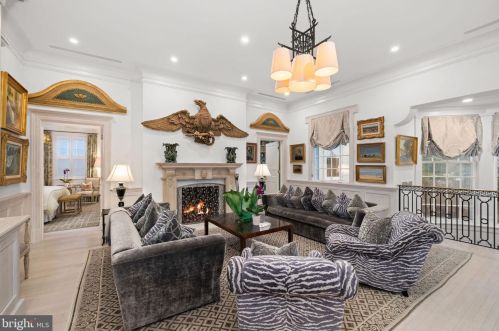 3210 R St, Washington DC  20024-3419 exterior