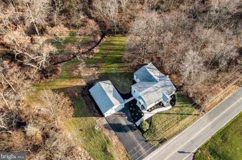 160 Metka Rd, Collegeville PA  19473-1632 exterior