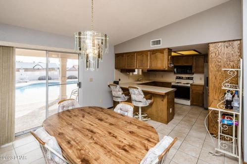 3886 Whaler Dr, Lake Havasu City AZ  86406-4302 exterior