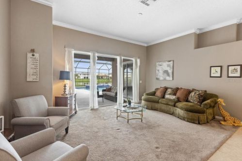 6056 Lake Melrose Dr, Orlando FL  32829-7691 exterior