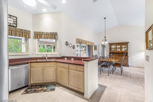 1835 Farm Trl, Sanibel FL  33957-4119 exterior