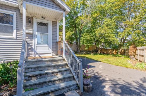198 Ely Ave, Norwalk, CT 06854-4229