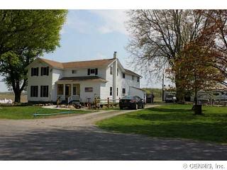 237 Jacobs Rd, Hamlin, NY 14464-9717