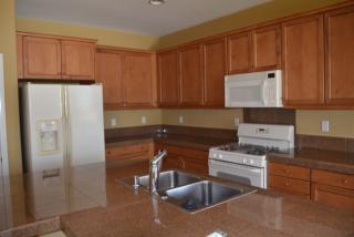 42802 Larry Lee Ln, Temecula CA  92592-7103 exterior