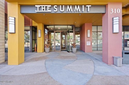 310 4th St, Phoenix AZ  85004-0610 exterior
