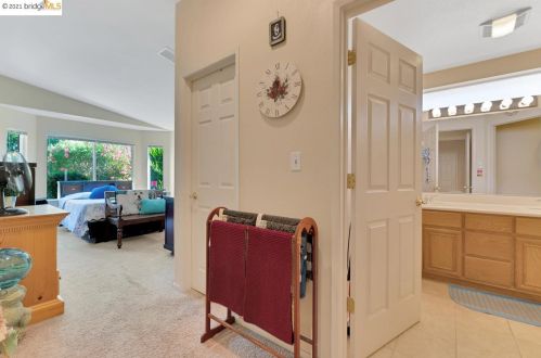 402 Laurel Pl, Rio Vista CA  94571-2181 exterior