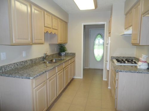 214 Island Dr, Richardson TX  75081-3624 exterior