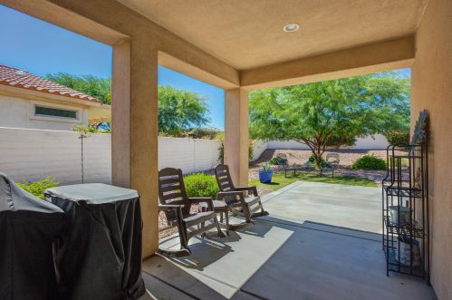 40925 Calle Santa Cruz, Indio CA  92203-7487 exterior