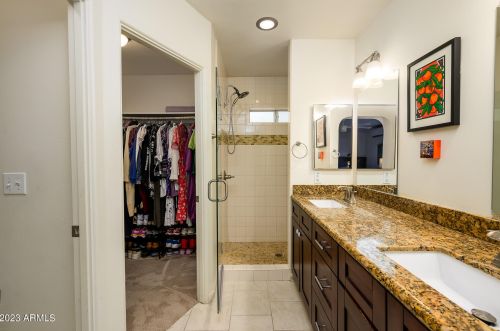 1809 17 Ave, Phoenix AZ 85027-5308 exterior