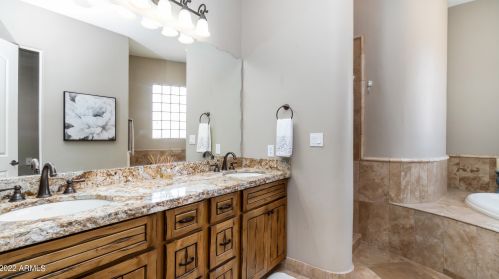 36423 35th Ave, Phoenix AZ  85086-4357 exterior