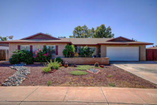 8914 53rd Dr, Glendale, AZ 85302-4867