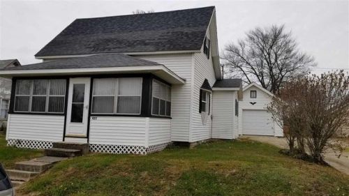 422 Main St, Redkey, IN 47373-9406