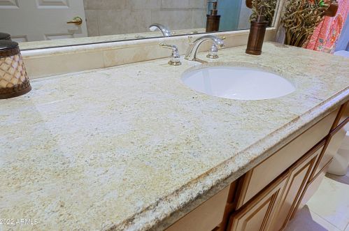 6860 Amber Sun Dr, Scottsdale AZ 85266-7034 exterior