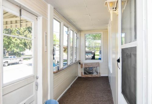 609 Howard St, Green Bay, WI 54303-1547