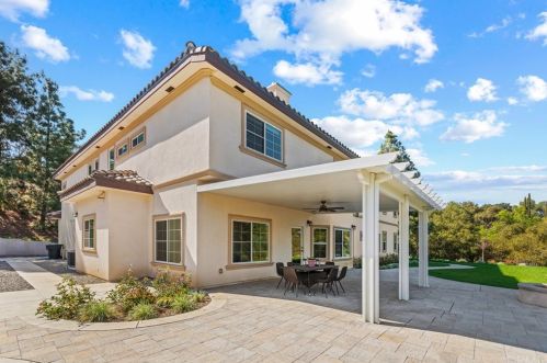 1883 Ginseng Ln, Chino Hills CA  91709-0023 exterior