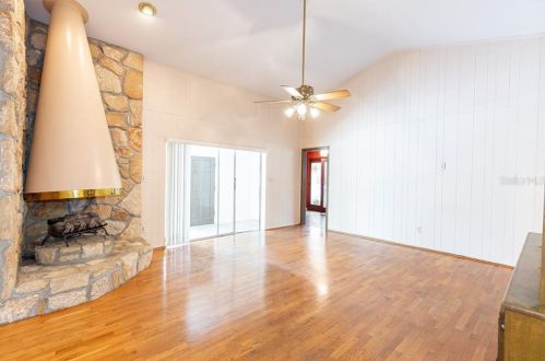 200 Shell Pt, Maitland FL  32751-5843 exterior