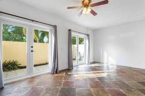 6656 Via Regina, Boca Raton FL  33433-3954 exterior