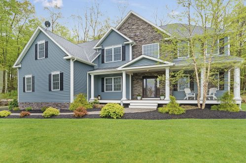 7 Fawn Hollow Dr, Fredon, NJ 07860-5454