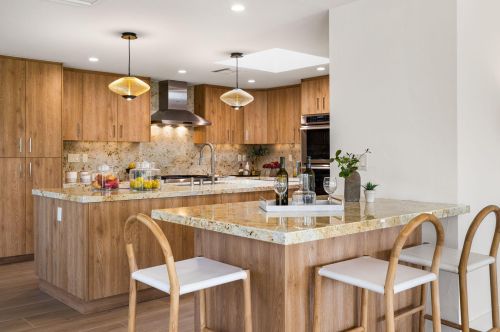 7 Mayfair Dr, Rancho Mirage CA  92270-2586 exterior