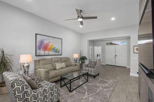 48221 Calle Florista, La Quinta CA  92253-2251 exterior