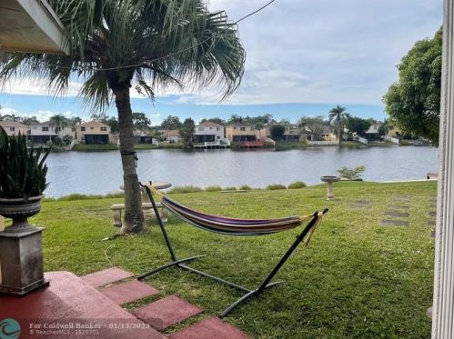 11600 13th Ct, Hollywood FL  33026-2529 exterior