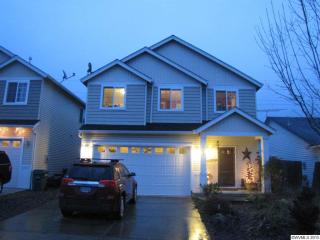 669 Morning Glory Dr, Independence, OR 97351-9558