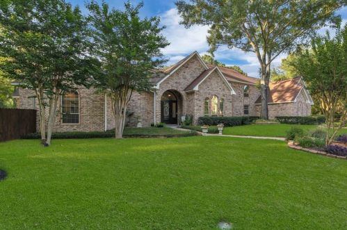 5711 Redwood River Dr, Humble, TX 77345-1770