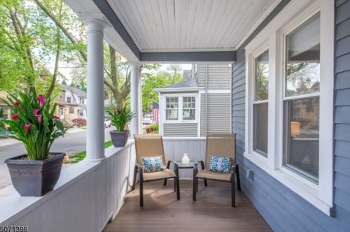 28 Edgewood Rd, Glen Ridge, NJ 07028-2305