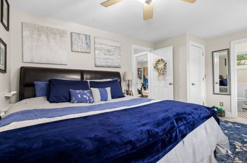 102 Kelly Rd, Wapping CT 06074-3119 exterior