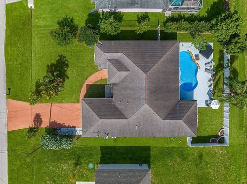 372 Kestor Dr, Fort Pierce, FL 34953-5515