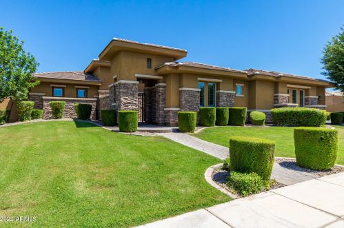 3452 Powell Pl, Chandler, AZ 85249-5143