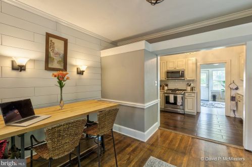 528 Liberty St, Charles Town WV  25414-1830 exterior