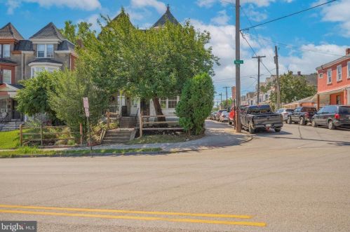 418 Main St, Norristown, PA 19401-5104