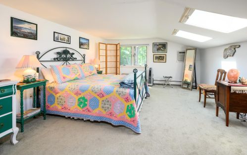 121 Ladd Hill Rd, Belmont NH  03220-3009 exterior
