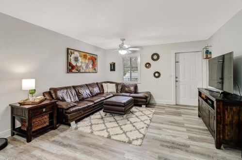 1234 Golden Gate Blvd, Naples, FL 34120-9448