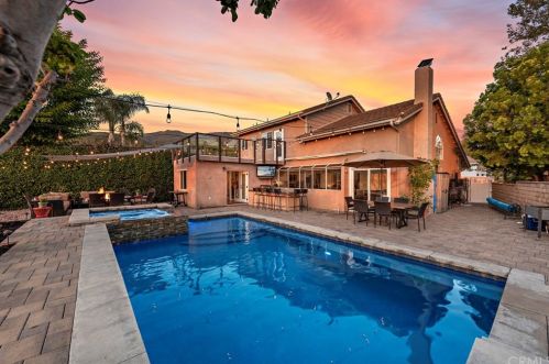 20951 Sky Country Cir, Trabuco Canyon, CA 92679-3318