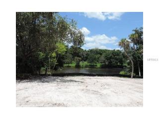 3226 Seclusion Dr, Sarasota, FL 34239-6509