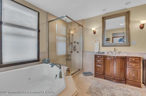 211 Ave, Belmar NJ 07719-2014 exterior