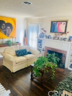 3590 Magnolia Ave, Lynwood, CA 90262-4835