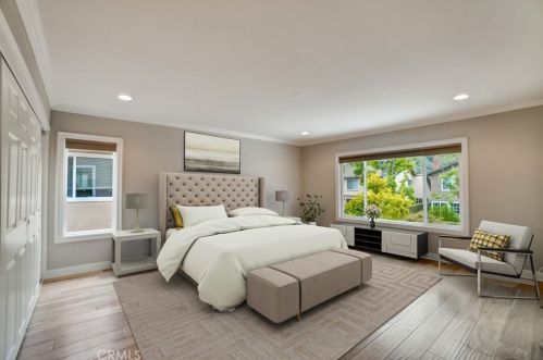 12 Christamon, Irvine CA 92620-1829 exterior