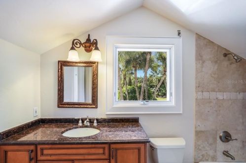 2718 Casey Ky Rd, Nokomis FL  34275-3306 exterior