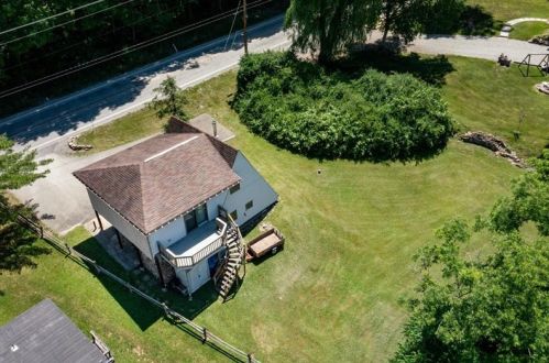 1781 County Line Rd, Champion, PA 15622-2059