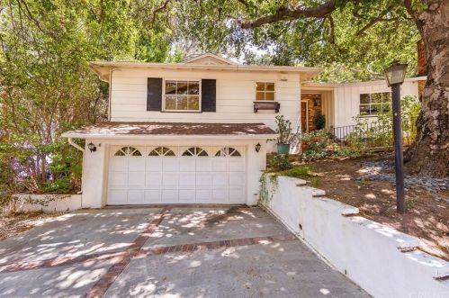 3606 Woodhill Canyon Rd, North Hollywood, CA 91604-3658