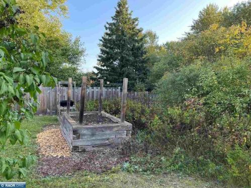 1435 White St, Ely MN  55731-1838 exterior