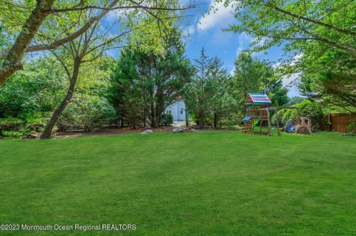 117 Frank Applegate Rd, Jackson Twp NJ  08527-2454 exterior