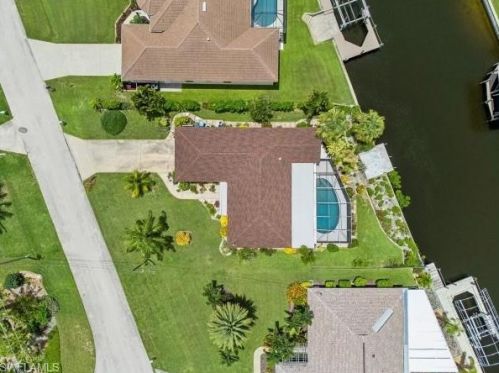 3820 13th Ave, Cape Coral, FL 33914-5623