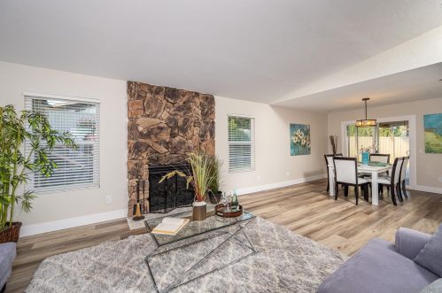 638 Cortez Ave, Vista CA  92084-3728 exterior